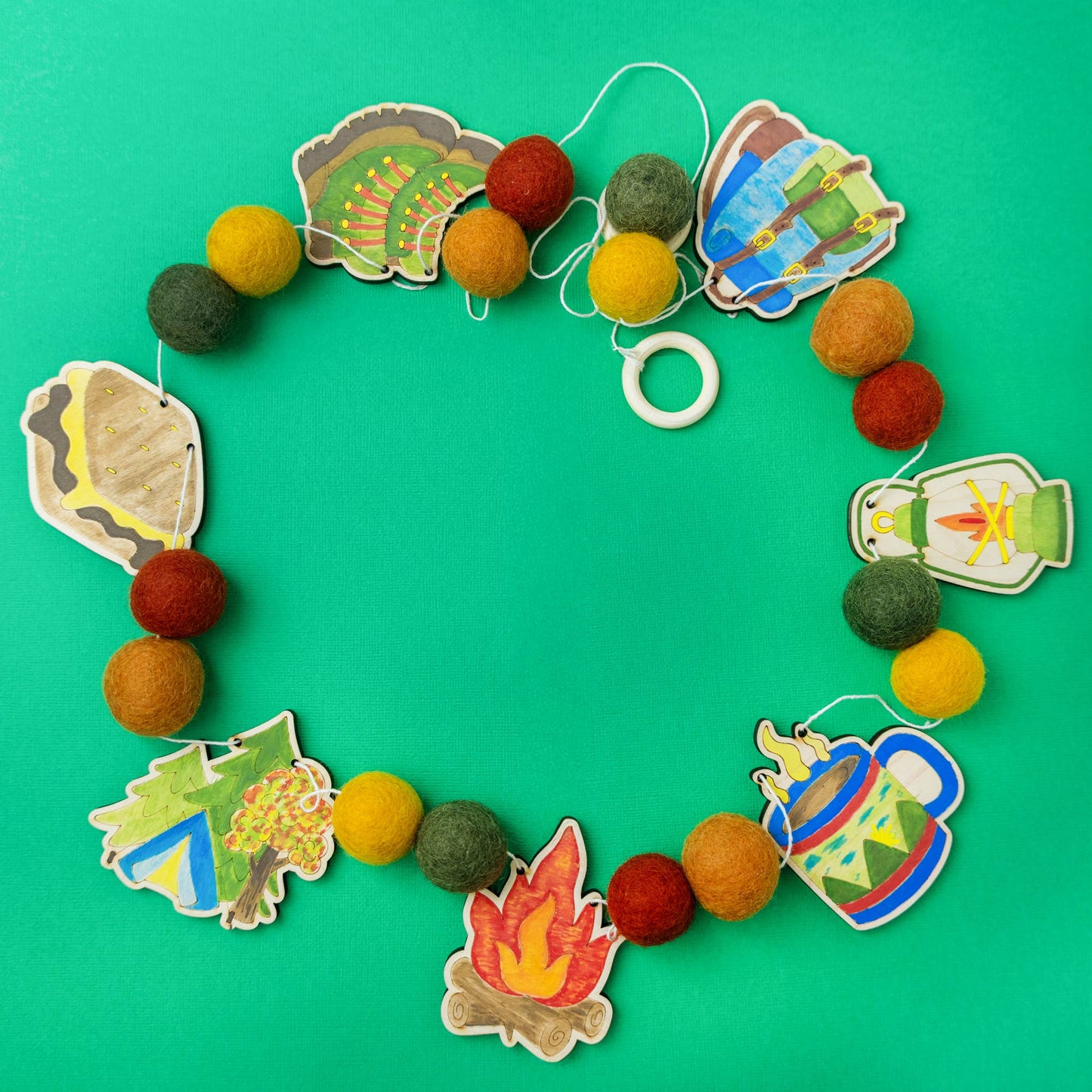 Woodsy Craft Co - Create Your Own Garland!