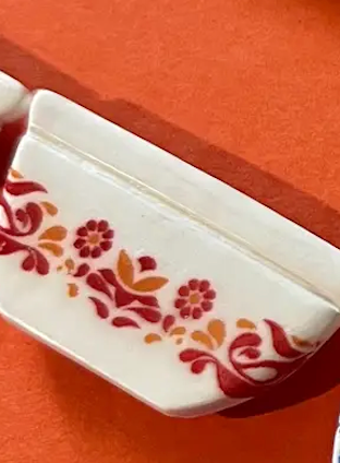 Pyrex Magnetic Needle Minders