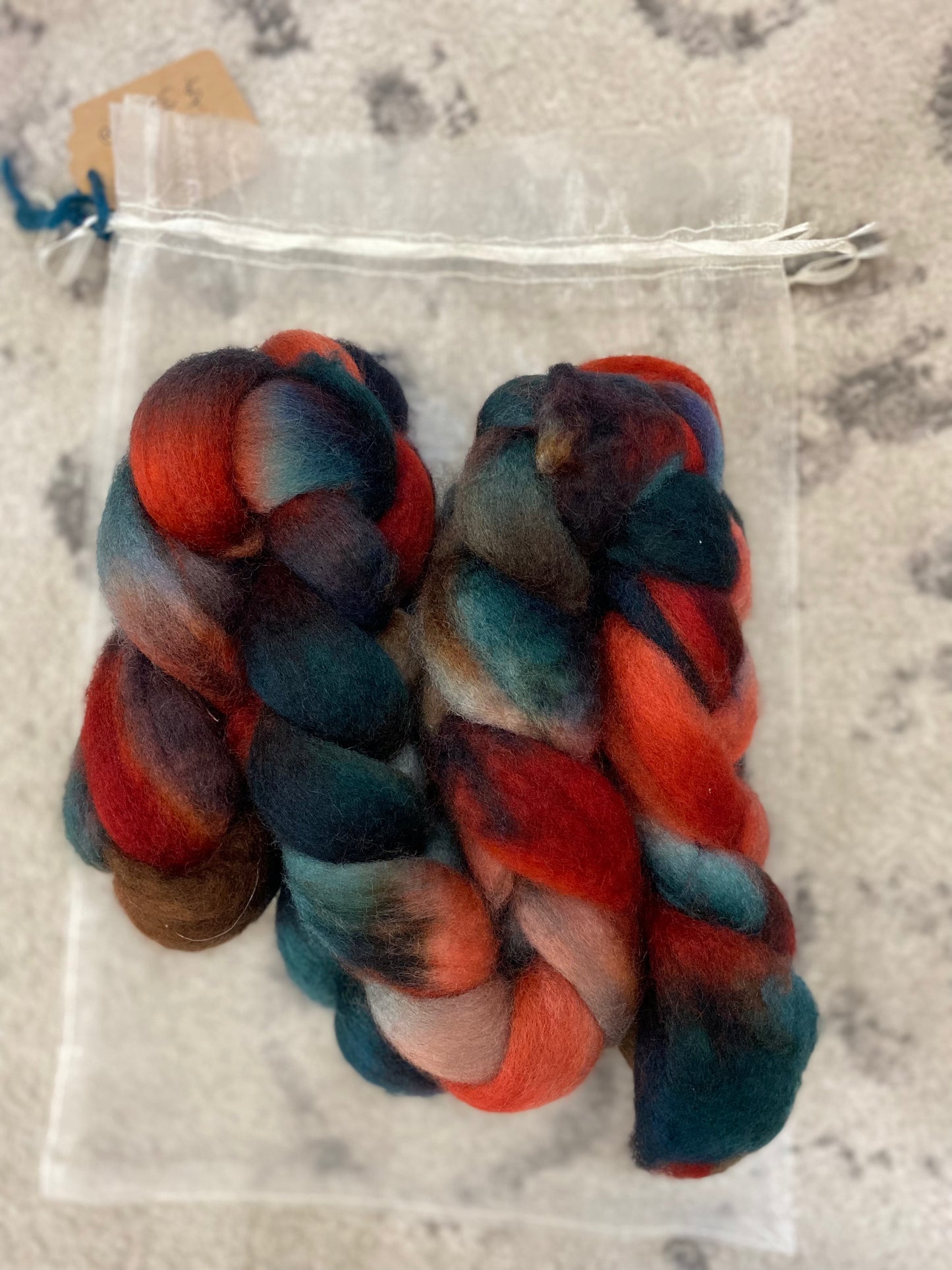 Hand Dyed Roving - 100% Wool - 4oz braid (NY)