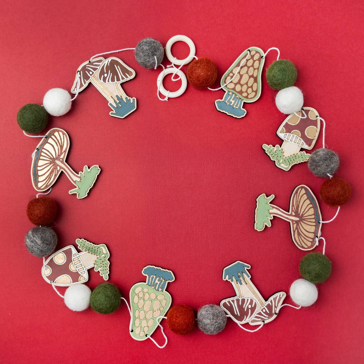 Woodsy Craft Co - Create Your Own Garland!