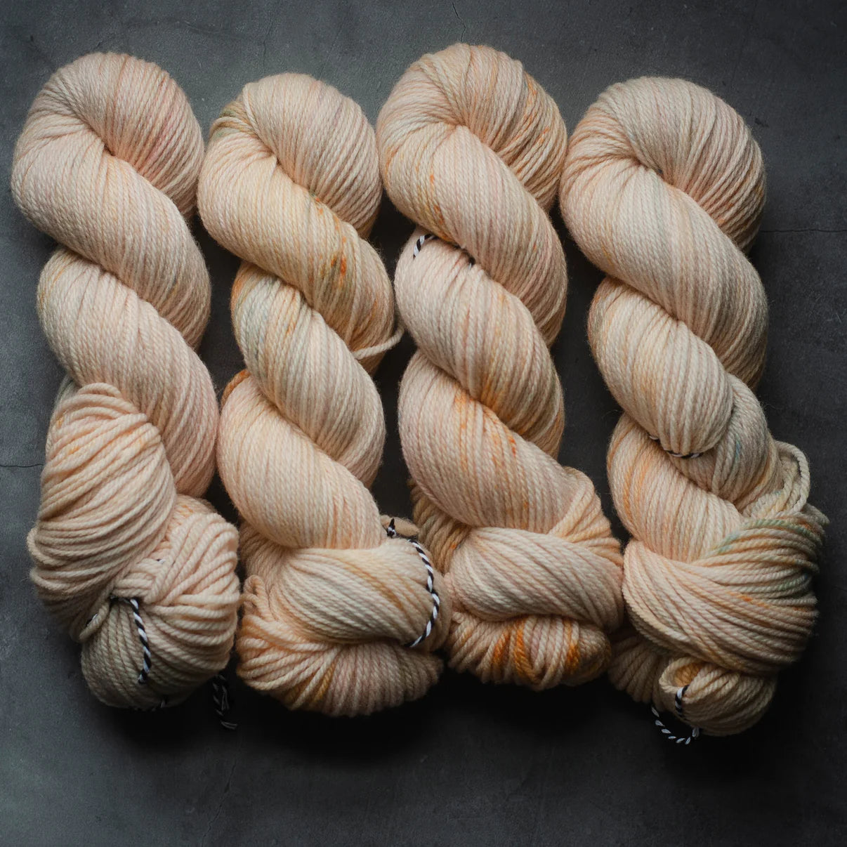 【KIXI】★(UNISEX) Barrow wool mix round knit Barrow wool mix round knit - KIXI | 60% - Asian Fashion