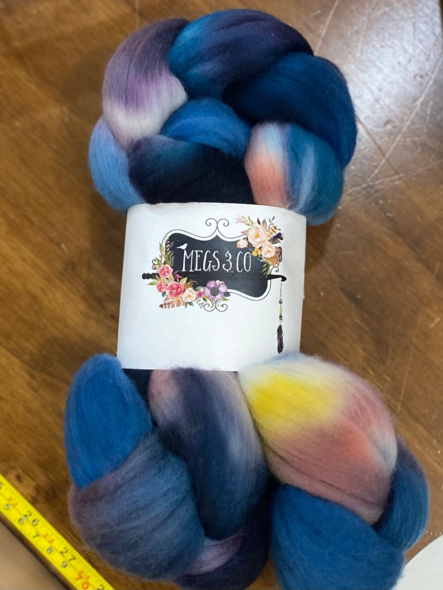 Wool Roving A Rabbit US Merino/Rambouillet Hand Dyed Roving - 4 oz (NY) – Rabbit Row Yarns ...