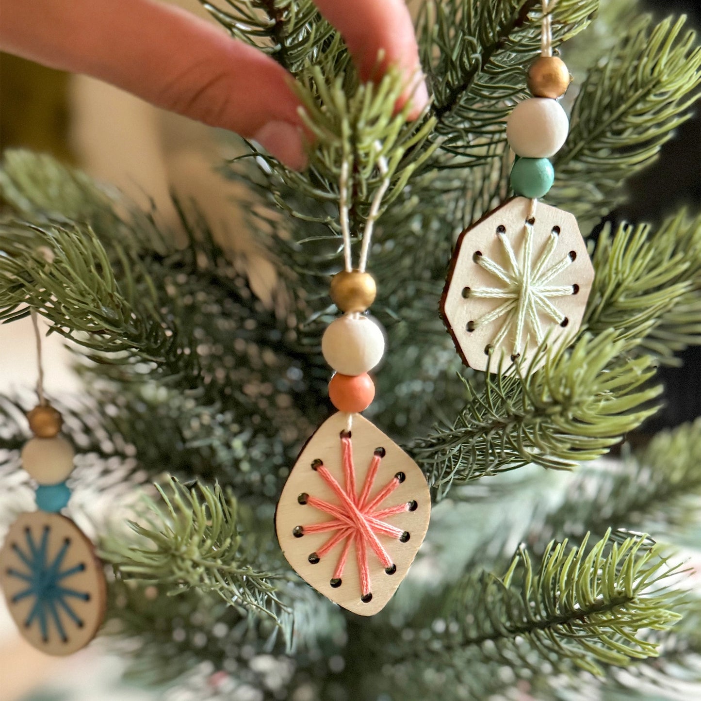 Make Your Own Holiday Decorations!